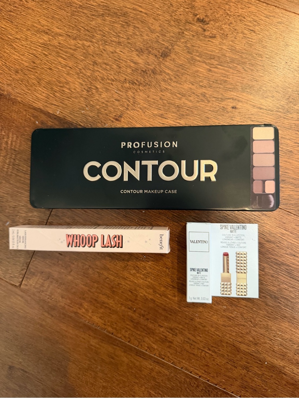 Profusion Cosmetics Contour Makeup Case, whoop lash serum, Valentino lip